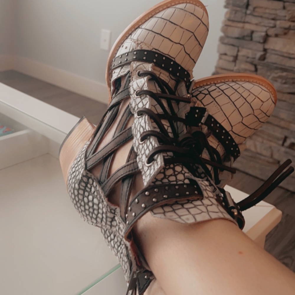 Free-bird boots